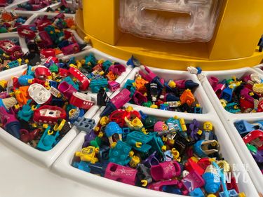 Les minifigurines, un large choix de pièces pour faire VOTRE Lego à NYC