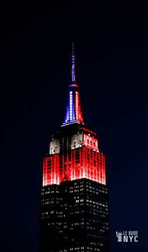 Empire en bleu, blanc et rouge. Non ce n'est pas pour la France 🇫🇷 😀