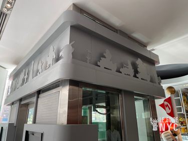 La décoration dans les moindres détails. Mario Kart au Nintendo Store su Rockefeller Center. 