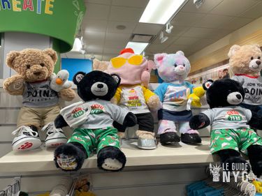 Celui qui créait sa peluche Build-A-Bear à New York