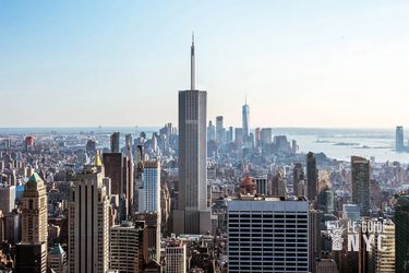 Empire State Building - version brutaliste
