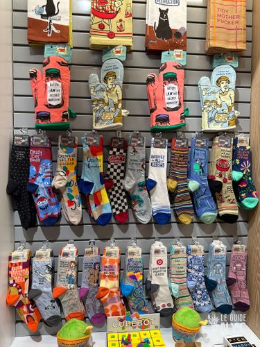 Joindre l'utile à l'agréable avec des chaussettes souvenirs