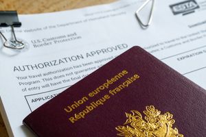 ESTA : faut-il d&eacute;clarer ses r&eacute;seaux sociaux et adresses emails ?